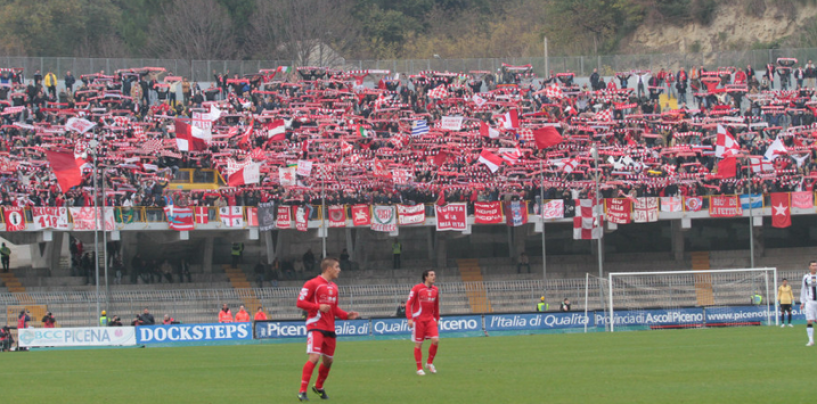 Svolta ad Ancona: tutto in mano ai tifosi