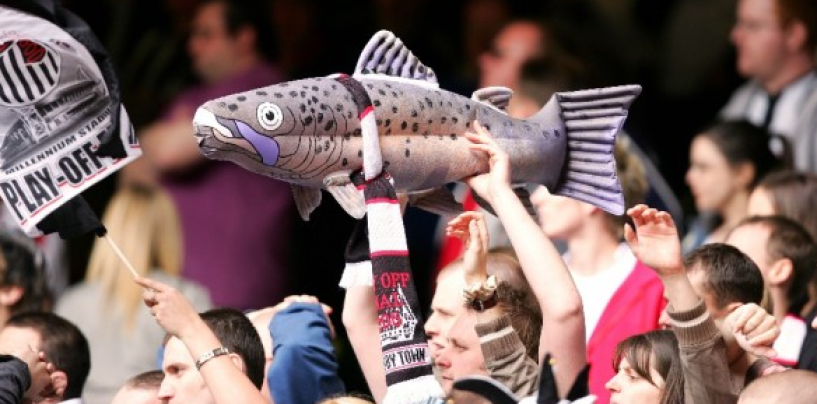 Grimsby, tifoso in tribunale per pesce gonfiabile