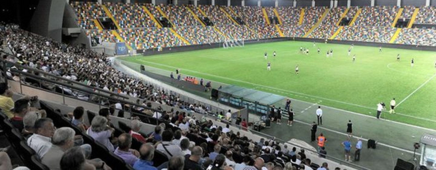 Udinese, ultras contro sponsor per lo stadio Friuli