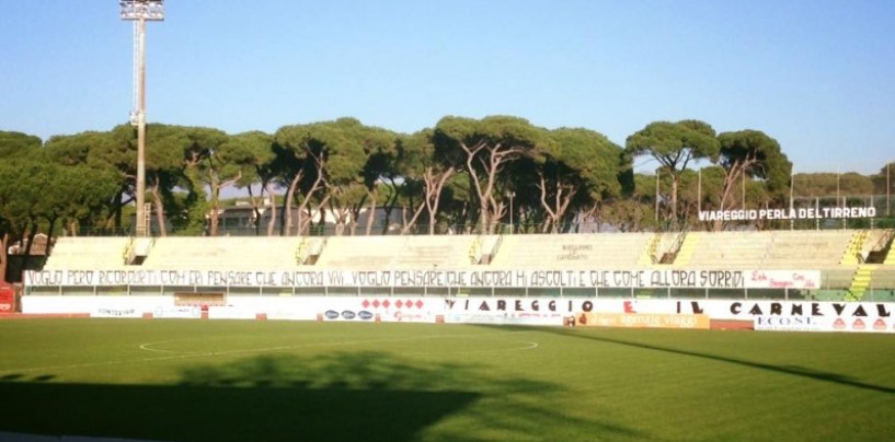 Viareggio, grigliata e cori nel ricordo di Lele