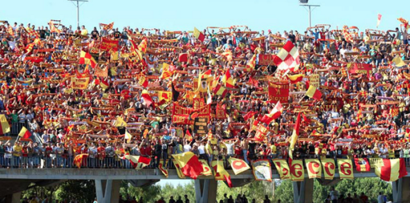 Lecce, la società si schiera con i tifosi