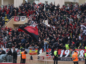 Ultras Nizza: “Basta teatrini, tutti a Napoli”